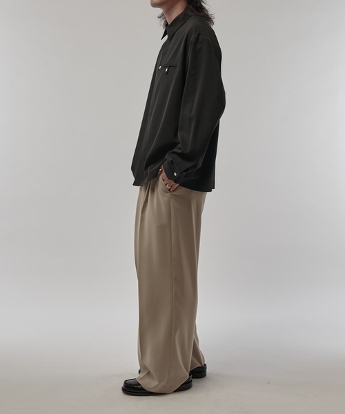 CULLNI（クルニ）の「【CULLNI/クルニ】ポケ付き比翼シャツ（シャツ/ブラウス・メンズ・アイボリー/ブラック/ブラウン・1/2）」の16枚目の写真