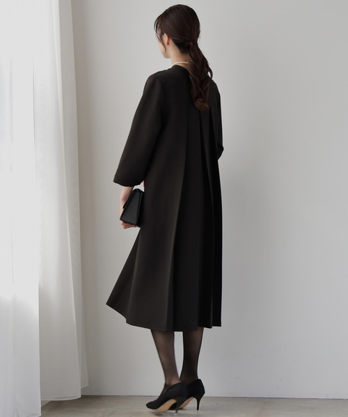 DRESS PLUS（ドレスプラス）の「品さ際立つ前後2wayフォーマルワンピース（ドレス・レディース・ブラック/ネイビー・XL/L/M）」の12枚目の写真