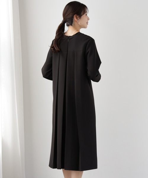 DRESS PLUS（ドレスプラス）の「品さ際立つ前後2wayフォーマルワンピース（ドレス・レディース・ブラック/ネイビー・XL/L/M）」の18枚目の写真