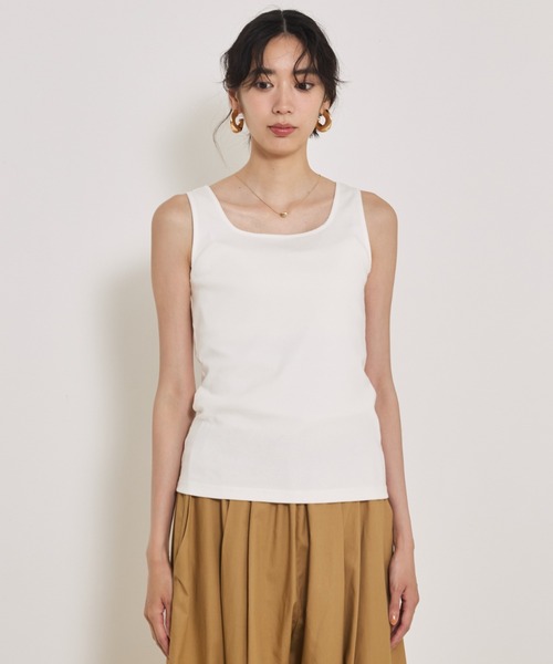 qualite(カリテ)の「【上質な着心地にこだわった1枚】プレミアムフライスタンクトップ/ノースリーブトップス(タンクトップ・レディース・オフホワイト/カーキ/ブラック・フリー)」の9枚目の写真