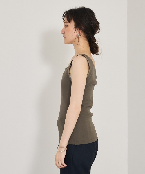 qualite(カリテ)の「【上質な着心地にこだわった1枚】プレミアムフライスタンクトップ/ノースリーブトップス(タンクトップ・レディース・オフホワイト/カーキ/ブラック・フリー)」の13枚目の写真