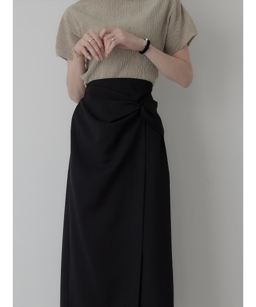 amel（エイメル）の「【RE ARRIVAL】ノットデザインラップスカート / ブラック（スカート・レディース・ブラック・FREE）」の3枚目の写真