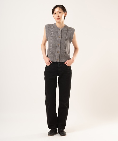 Levi's(リーバイス)の「Levi's/リーバイス ケーブルニット ベスト(ベスト・レディース・グレー・XS/M/S)」の10枚目の写真