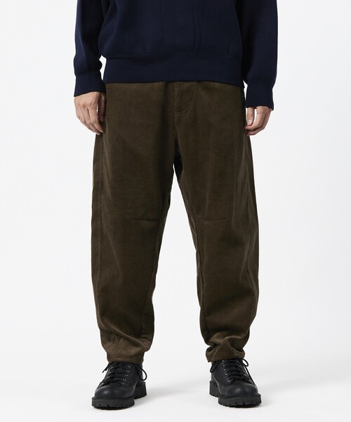 FREAK'S STORE（フリークスストア）の「限定展開 ワイドシルエット コーデュロイ カーブパンツ / テーパードシルエット（その他パンツ・メンズ・ブラウン/ベージュ/ブラック/チャコールグレー・LARGE/MEDIUM/SMALL）」の15枚目の写真