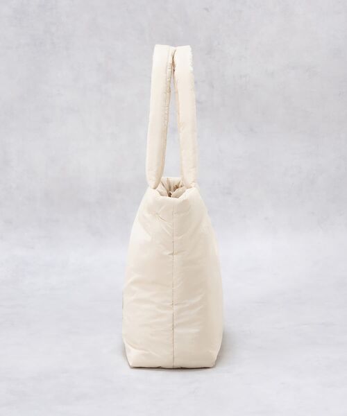 LANVIN en Bleu（ランバンオンブルー）の「パデッドトートバッグ（トートバッグ・レディース・ブラック/オフホワイト・FREE）」の6枚目の写真