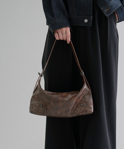 epnok(エプノック)の「ワンハンドルショルダーBAG(ショルダーバッグ・メンズ・ダークブラウン/ブラック・FREE)」の6枚目の写真