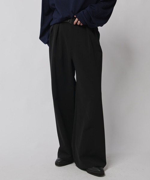 Lui's（ルイス）の「ダブルクロス2タックワイドスラックス（スラックス・メンズ・ブラック/チャコールグレー・M/S）」の4枚目の写真