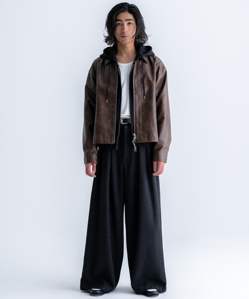 フルジップブルゾン　ブラック SINSS（シンス）の「Seam line zip blouson / シームライン