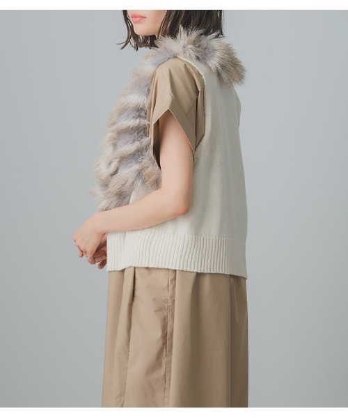 GALENA（ガレナ）の「【GALENA/ガレナ】パール釦ショートファーベスト（ベスト・レディース・ブルー/ピンク/ブラウン/ホワイト/グレー/ベージュ/ベージュ系その他/ホワイト系その他/キャメル/ブラック・FREE）」の17枚目の写真