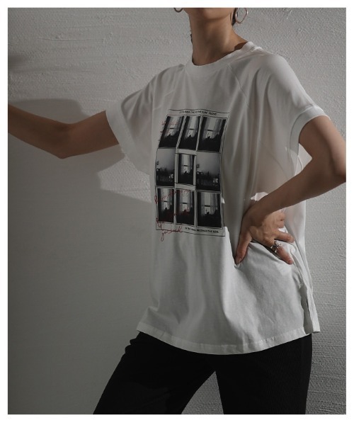 Sawa a la mode(サワアラモード)の「多機能グラフィックプリントTシャツ(Tシャツ/カットソー・レディース・オフホワイト/ブラウン・FREE)」の15枚目の写真