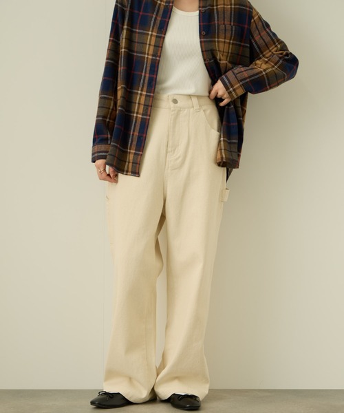 NAVY(ネイビー)の「nAvy 毎日はきたくなるデニム「マイデニ」 ワイドペインターパンツ(デニムパンツ・レディース・ブラック/アイボリー/ブルー系・L/M/S)」の2枚目の写真