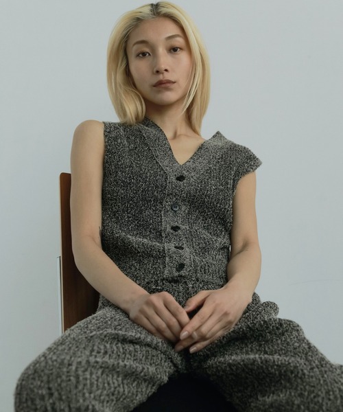 セール】Curlyarn Knit Vest(ベスト)|anuke(アンヌーク)の セール】Curlyarn Knit Vest(ベスト)|anuke(アンヌーク)の