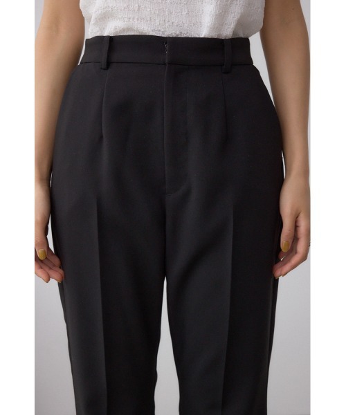 AZUL by moussy（アズールバイマウジー）の「VENUSフレアパンツ（スラックス・レディース・ボルドー/杢グレー/アイボリー/ブラック・MEDIUM/LARGE/SMALL）」の8枚目の写真