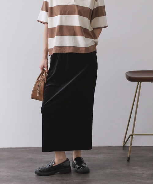 OPAQUE.CLIP（オペークドットクリップ）の「ベロアナロースカート/セットアップ対応可【洗濯機OK】（スカート・レディース・ブラック/ブラウン系1/ワイン系1・40/42/38）」の2枚目の写真