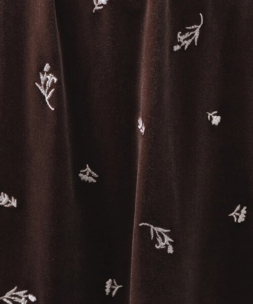 OPAQUE.CLIP（オペークドットクリップ）の「ベロアナロースカート/セットアップ対応可【洗濯機OK】（スカート・レディース・ブラック/ブラウン系1/ワイン系1・40/42/38）」の21枚目の写真