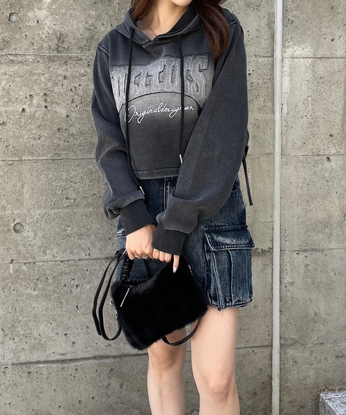 FUGA MARIA刺繍ベロアパーカーラインストーン