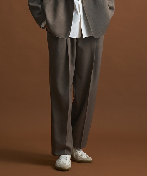 PUBLIC TOKYO（パブリックトウキョウ）の「〈セットアップ対応〉AQUA WOOLカルゼタックスラックス /ストレートパンツ/ストレートスラックス/オフィスカジュアル/ビジネス/通勤（スラックス・メンズ・ダークベージュ/ダークブラウン/ダークネイビー/ヘザーチャコール・1/2/3）」の10枚目の写真