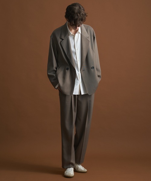 PUBLIC TOKYO（パブリックトウキョウ）の「〈セットアップ対応〉AQUA WOOLカルゼタックスラックス /ストレートパンツ/ストレートスラックス/オフィスカジュアル/ビジネス/通勤（スラックス・メンズ・ダークベージュ/ダークブラウン/ダークネイビー/ヘザーチャコール・1/2/3）」の7枚目の写真