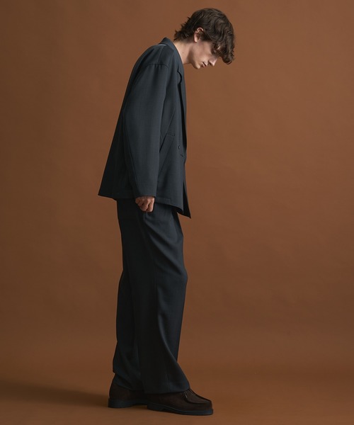 PUBLIC TOKYO（パブリックトウキョウ）の「〈セットアップ対応〉AQUA WOOLカルゼタックスラックス /ストレートパンツ/ストレートスラックス/オフィスカジュアル/ビジネス/通勤（スラックス・メンズ・ダークベージュ/ダークブラウン/ダークネイビー/ヘザーチャコール・1/2/3）」の21枚目の写真