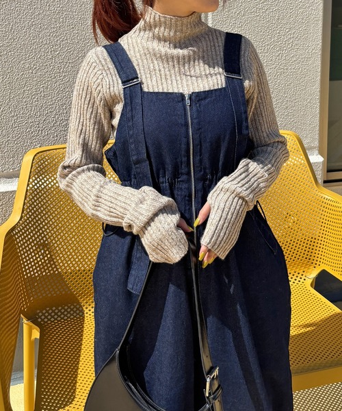 ISOOK（アイスー）の「【ISOOK / アイスー】ウォーマータートルリブセーター / 指穴 サムホール フィンガーホール リブニット ハイネック ミドル丈 ロングスリーブ 長袖 ミックスニット アイボリー チャコール ブラウン ZOZOTOWN限定（ニット/セーター・レディース・アイボリー/チャコール/ブラウン・FREE）」の9枚目の写真