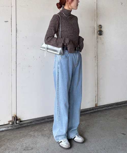 ISOOK（アイスー）の「【ISOOK / アイスー】ウォーマータートルリブセーター / 指穴 サムホール フィンガーホール リブニット ハイネック ミドル丈 ロングスリーブ 長袖 ミックスニット アイボリー チャコール ブラウン ZOZOTOWN限定（ニット/セーター・レディース・アイボリー/チャコール/ブラウン・FREE）」の6枚目の写真