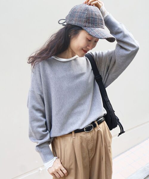 le.coeur blanc(ルクールブラン)の「《手洗い可能》ミラノリブラメ入り裾ラウンドニット(ニット/セーター・レディース・ブラウン/ラベンダー/ライトグレー/グリーン/アイボリー/ブラック/イエロー・38)」の1枚目の写真