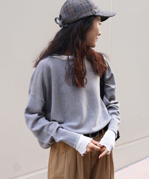 le.coeur blanc(ルクールブラン)の「《手洗い可能》ミラノリブラメ入り裾ラウンドニット(ニット/セーター・レディース・ブラウン/ラベンダー/ライトグレー/グリーン/アイボリー/ブラック/イエロー・38)」の21枚目の写真