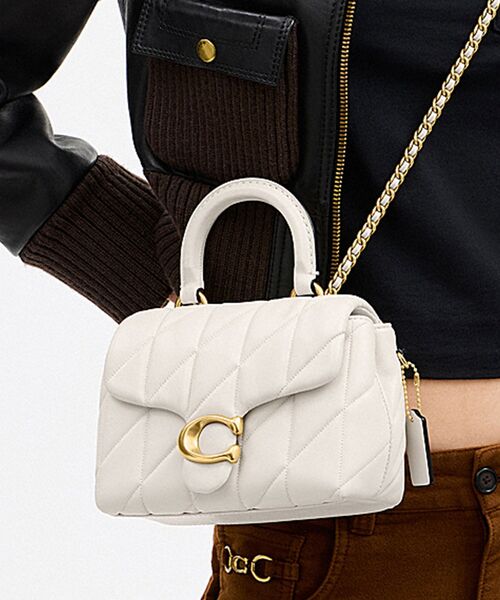 COACH ホワイト キルティング ショルダーバッグ タビー トップ ハンドル バッグ・キルティング（ショルダーバッグ