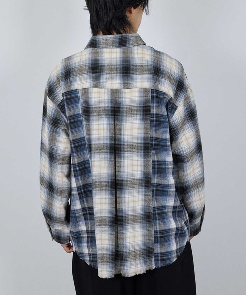 NAVY(ネイビー)の「nAvy オンブレチェック切り替えネルシャツ(シャツ/ブラウス・メンズ・ブルー/ブラック/ブラウン・M/S/XL/L)」の8枚目の写真