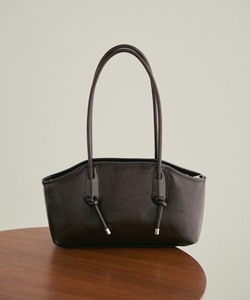 Lunea（ルネア）の「レトロエコレザーショルダーバッグ（ショルダーバッグ・レディース・ブラック/ブラウン/ホワイト・FREE）」の3枚目の写真