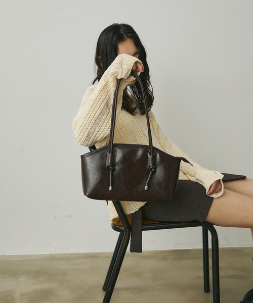 Lunea（ルネア）の「レトロエコレザーショルダーバッグ（ショルダーバッグ・レディース・ブラック/ブラウン/ホワイト・FREE）」の20枚目の写真