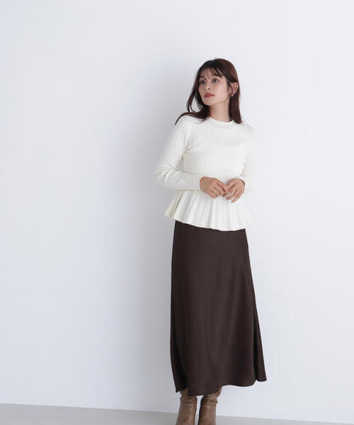 NATURAL BEAUTY BASIC(ナチュラルビューティーベーシック)の「◇ケーブルペプラムニット(ニット/セーター・レディース・ネイビー/ライトグリーン/オフホワイト・FREE)」の4枚目の写真