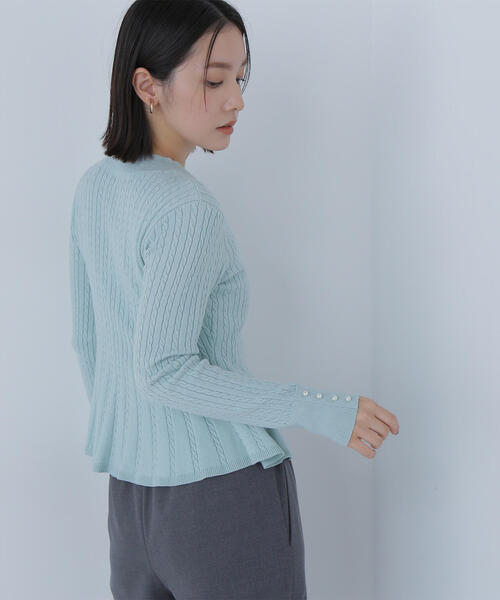 NATURAL BEAUTY BASIC(ナチュラルビューティーベーシック)の「◇ケーブルペプラムニット(ニット/セーター・レディース・ネイビー/ライトグリーン/オフホワイト・FREE)」の18枚目の写真