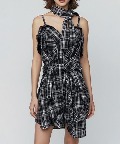 DURAS(デュラス)の「オフショルマルチチェックシャツ(シャツ/ブラウス・レディース・ブラウン/ネイビー/ブラック・FREE)」の7枚目の写真