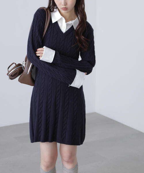 FREE'S MART（フリーズマート）の「◆レイヤード風ケーブルニットミニワンピース（ワンピース・レディース・ベージュ/ネイビー・SMALL/MEDIUM）」の21枚目の写真