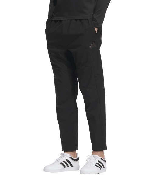 adidas(アディダス)の「アディダス adidas プレミアム スポーツ 圧着加工 フリースウーブン アンクル丈 オープンヘム パンツ(その他パンツ・メンズ・ブラック/チャコールグレー・LL/L/M)」の2枚目の写真