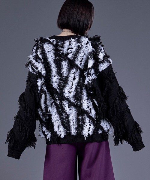 Ellno Loset（エルノロゼット）の「フリンジジャガードニットプルオーバー（ニット/セーター・メンズ・レッド/パープル/オフホワイト/ブラック・SMALL/MEDIUM/LARGE）」の5枚目の写真