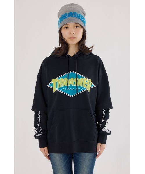 RODEO CROWNS WIDE BOWL（ロデオクラウンズワイドボウル）の「THRASHER レイヤードスウェットパーカー（パーカー・レディース・ブラック/ブルー/グレー×ホワイト・MEDIUM/LARGE）」の15枚目の写真