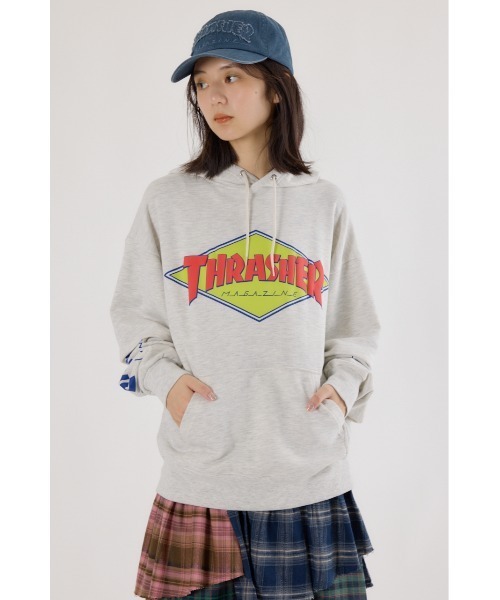 RODEO CROWNS WIDE BOWL（ロデオクラウンズワイドボウル）の「THRASHER レイヤードスウェットパーカー（パーカー・レディース・ブラック/ブルー/グレー×ホワイト・MEDIUM/LARGE）」の21枚目の写真