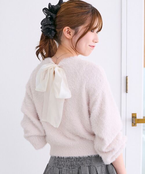 MAJESTIC LEGON(マジェスティックレゴン)の「バックリボンシャギーニット(ニット/セーター・レディース・アイボリー/ピンク/レッド/ラベンダー/チャコールグレー・MEDIUM)」の17枚目の写真