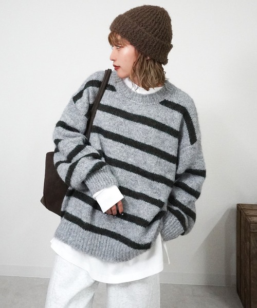 gossara（ゴサラ）の「ボーダールーズニット（ニット/セーター・レディース・グレー/チャコールグレー/アイボリー・FREE）」の3枚目の写真