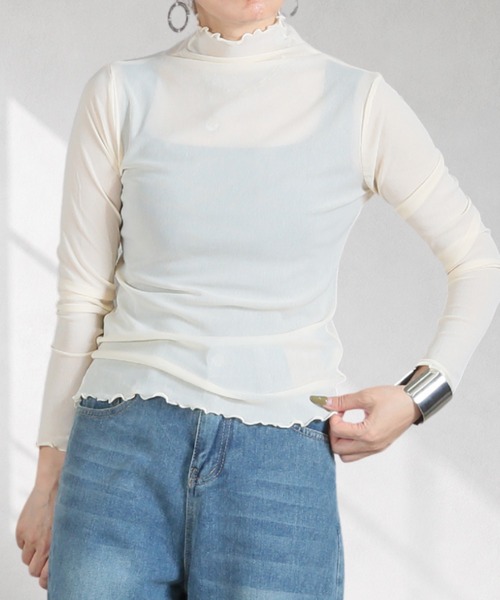 CLOVER DEPOT(クローバーデポ)の「メロウフリルシースルートップス(CLOVER DEPOT)(Tシャツ/カットソー・レディース・ブラック/アイボリー/グレー/ホワイト/ブラウン・FREE)」の3枚目の写真