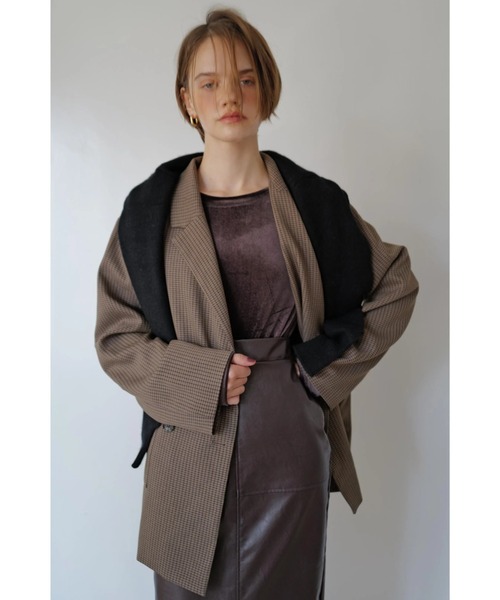 TRUNC（トランクエイティーエイト）の「Velour 2way Body Suits（Tシャツ/カットソー・レディース・ブラック/ブラウン・FREE）」の6枚目の写真