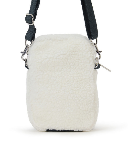 LeSportsac（レスポートサック）の「MINI PHONE BAG ウォームハグフォンバッグ（ショルダーバッグ・レディース・グリーン・FREE）」の6枚目の写真