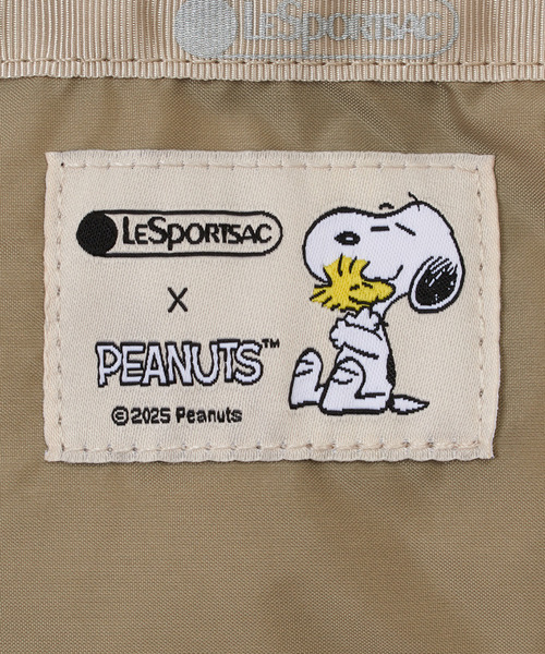 LeSportsac（レスポートサック）の「MINI PHONE BAG ウォームハグフォンバッグ（ショルダーバッグ・レディース・グリーン・FREE）」の10枚目の写真