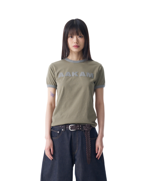 AAKAM(アーカム)の「Logo Patch Ringer Top (Khaki-Gray)(Tシャツ/カットソー・レディース・その他・1/2)」の3枚目の写真