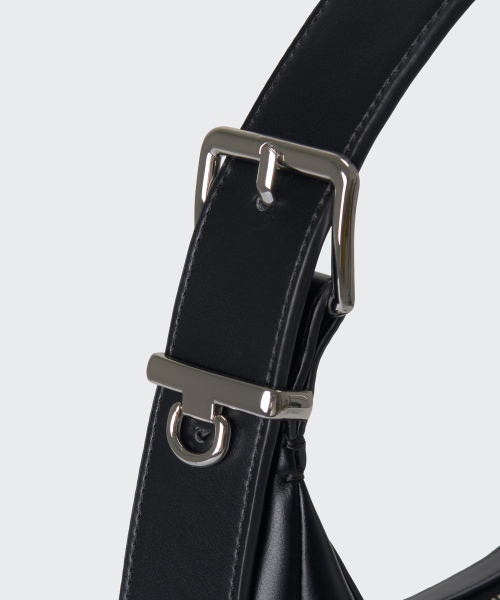 MUSINSA STANDARD WOMAN（ムシンサスタンダードウーマン）の「アーチホーボバッグ [ブラック]（ショルダーバッグ・レディース・その他・FREE）」の9枚目の写真