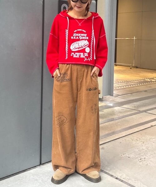 HELLO.SANFRANCISCO（ハローサンフランシスコ）の「■【HELLO.SANFRANCISCO/ハローサンフランシスコ】フーディープリントパーカー（パーカー・レディース・ホワイト/レッド/グレー・ONE SIZE）」の18枚目の写真