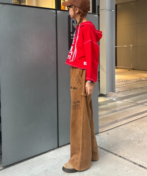 HELLO.SANFRANCISCO（ハローサンフランシスコ）の「■【HELLO.SANFRANCISCO/ハローサンフランシスコ】フーディープリントパーカー（パーカー・レディース・ホワイト/レッド/グレー・ONE SIZE）」の19枚目の写真