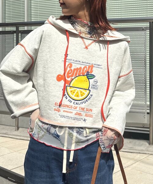 HELLO.SANFRANCISCO（ハローサンフランシスコ）の「■【HELLO.SANFRANCISCO/ハローサンフランシスコ】フーディープリントパーカー（パーカー・レディース・ホワイト/レッド/グレー・ONE SIZE）」の22枚目の写真